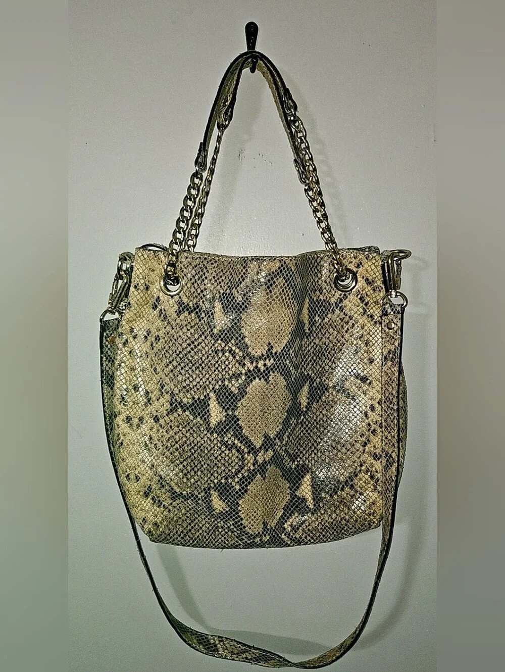 Authentic Michael Kors Snakeskin Shoulder Purse With Gold Chain Straps